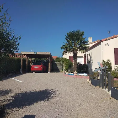 D'hotes Esoline בית הארחה La Bruffiere